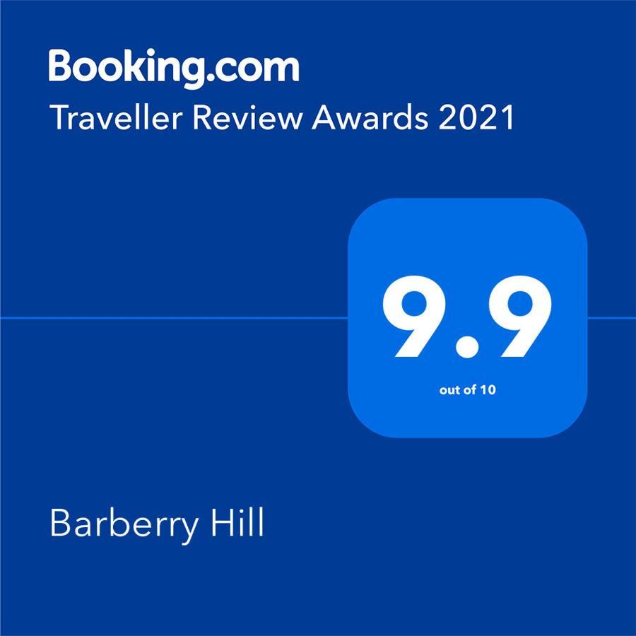 Barberry Hill Apartment สแตรทฟอร์ด ภายนอก รูปภาพ